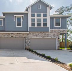 630 Aspen Falls Court, Conroe, TX 77304