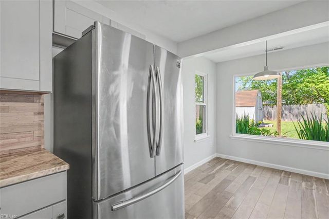 1889 Gershwin DR, Virginia Beach, VA 23454