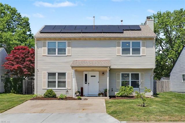 1889 Gershwin DR, Virginia Beach, VA 23454