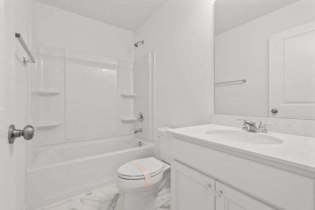 1961 Dahlia Drive, Shakopee, MN 55379