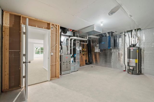 1961 Dahlia Drive, Shakopee, MN 55379
