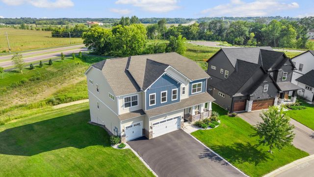 1961 Dahlia Drive, Shakopee, MN 55379