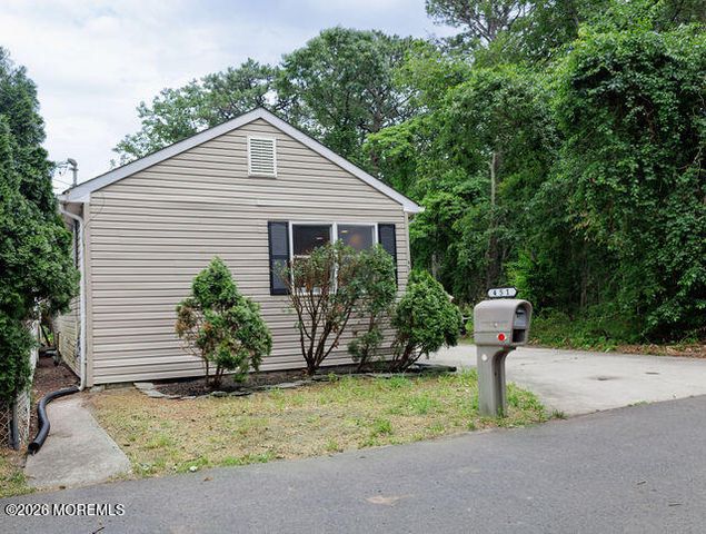 451 Driver Avenue, Brick, NJ 08723