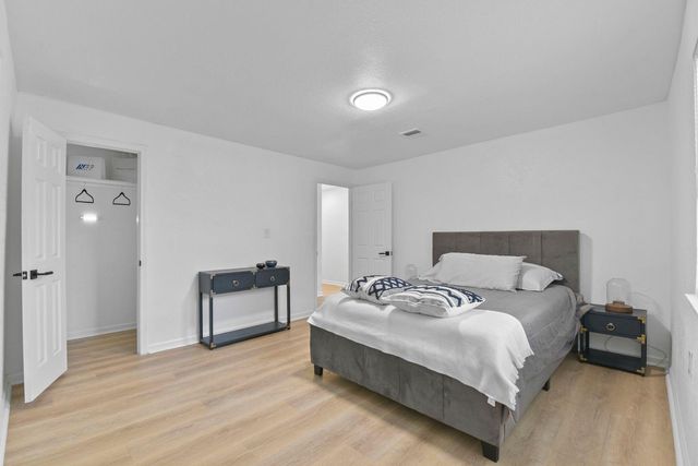 5530 Malmedy Road, Houston, TX 77033