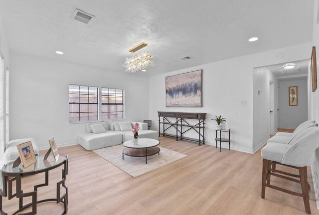 5530 Malmedy Road, Houston, TX 77033