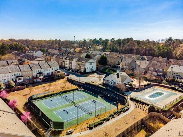 2048 Village Crest Drive NW, Atlanta, GA 30318