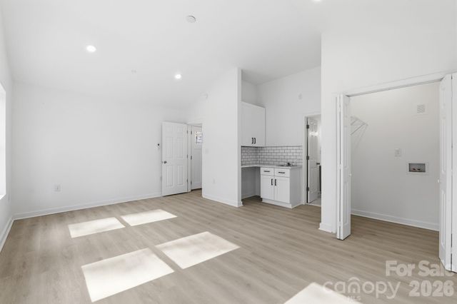 501 Friendship Drive, Matthews, NC 28105