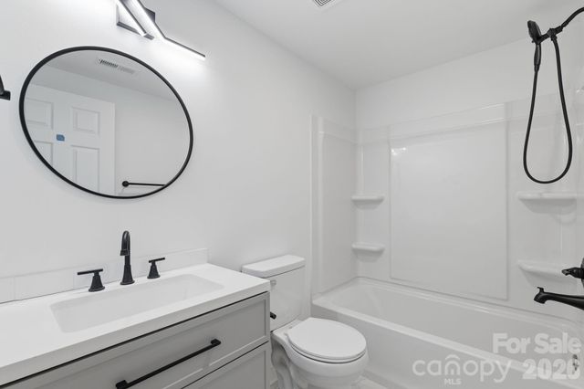 501 Friendship Drive, Matthews, NC 28105