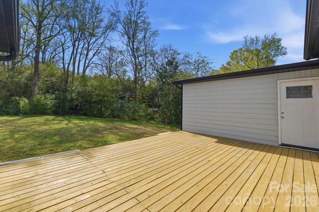 501 Friendship Drive, Matthews, NC 28105