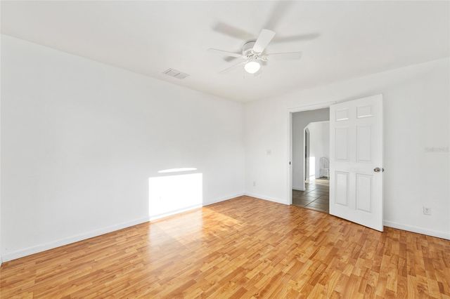 49 REDWOOD TRACK COURSE, Ocala, FL 34472