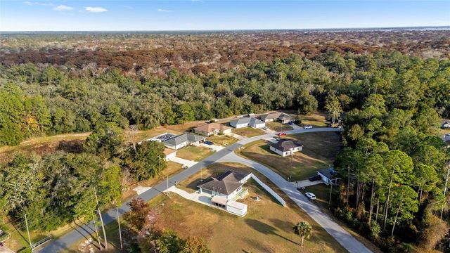 49 REDWOOD TRACK COURSE, Ocala, FL 34472