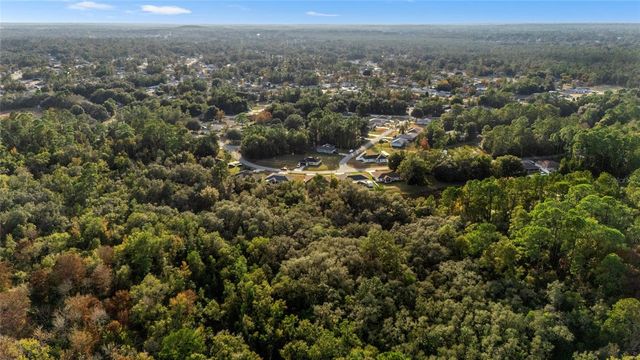 49 REDWOOD TRACK COURSE, Ocala, FL 34472