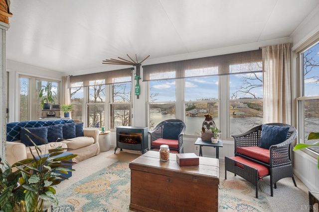 497 Long Island Drive, Moneta, VA 24121