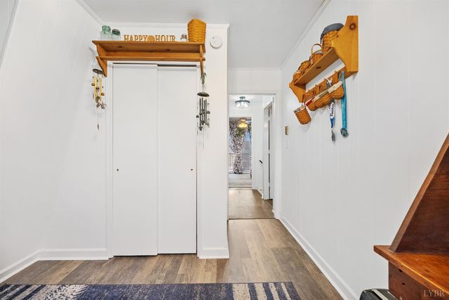 497 Long Island Drive, Moneta, VA 24121