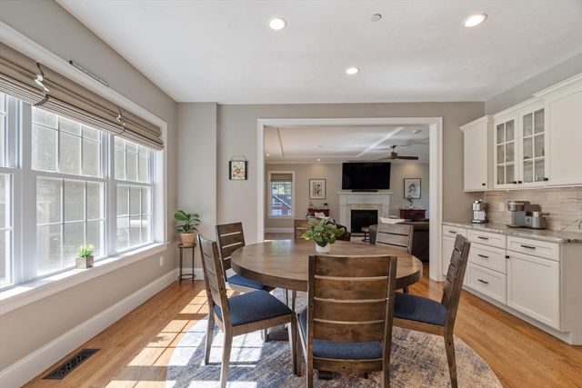 57 Houghton Farm Ln, Bolton, MA 01740