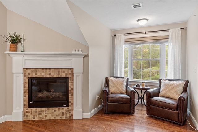 57 Houghton Farm Ln, Bolton, MA 01740