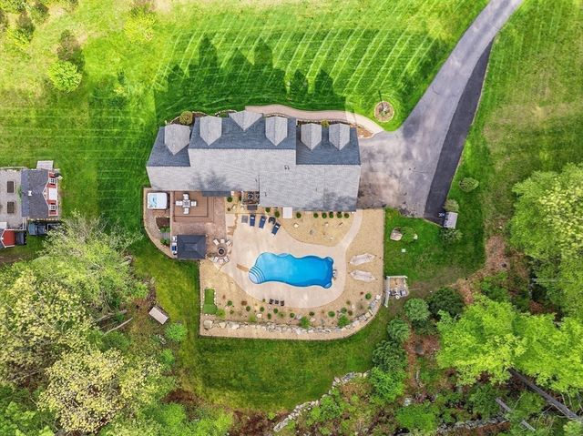57 Houghton Farm Ln, Bolton, MA 01740