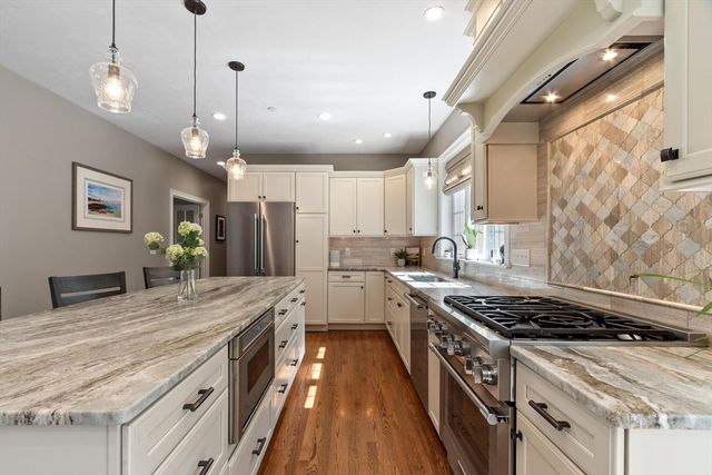 57 Houghton Farm Ln, Bolton, MA 01740