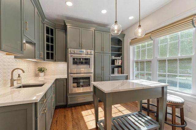 57 Houghton Farm Ln, Bolton, MA 01740
