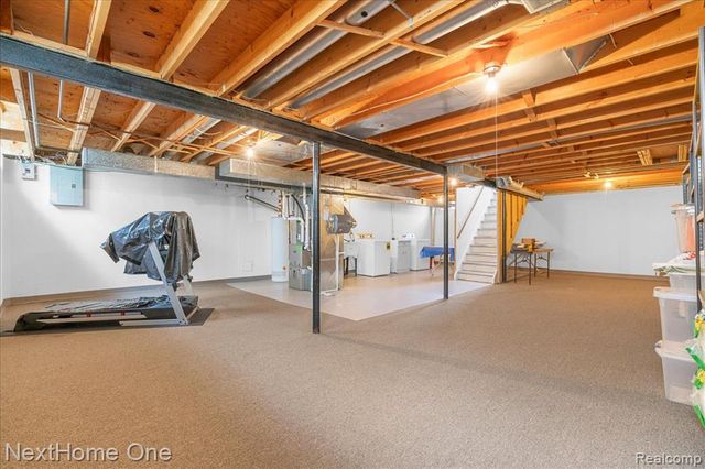 18747 Rosegarden Street, Roseville, MI 48066