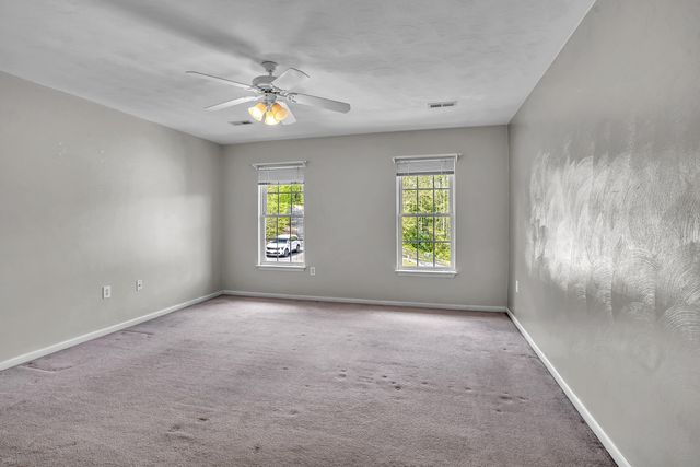 7607 Peebles LN, Roanoke, VA 24018