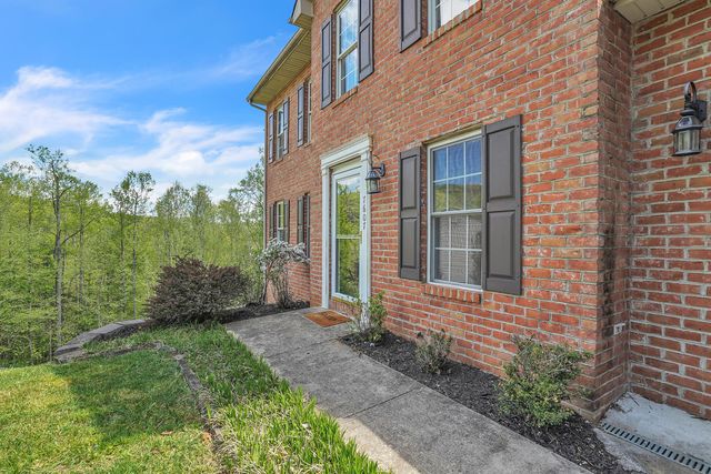7607 Peebles LN, Roanoke, VA 24018