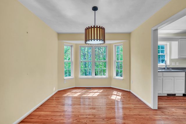 7607 Peebles LN, Roanoke, VA 24018