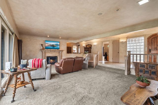 1117 NE Memorial Drive, Grants Pass, OR 97526