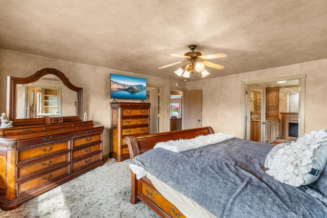 1117 NE Memorial Drive, Grants Pass, OR 97526