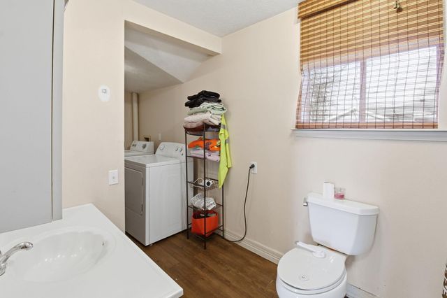 1701 W Humble Street, Baytown, TX 77520