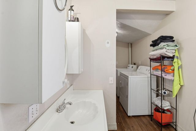 1701 W Humble Street, Baytown, TX 77520