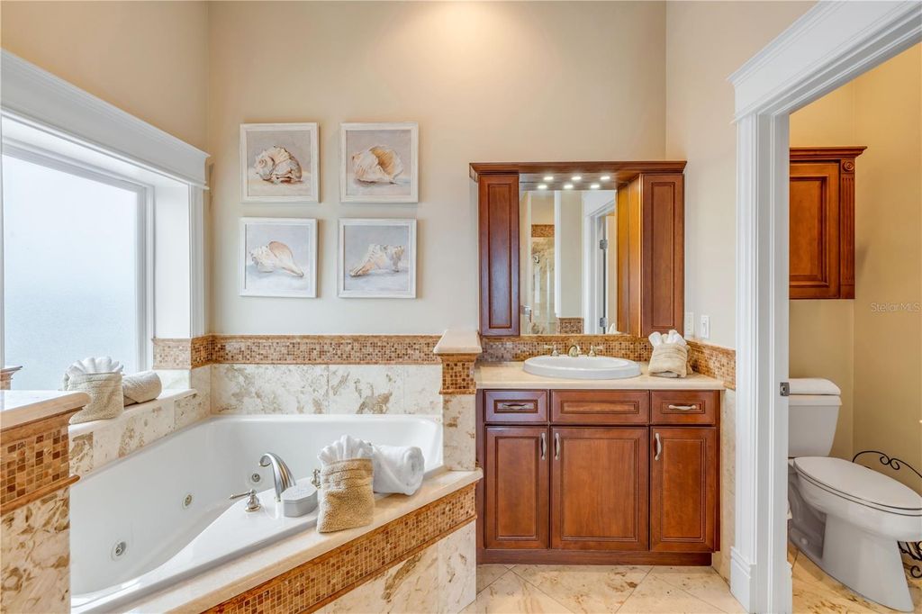 Image 35 of property listing at 423 S ATLANTIC AVENUE 301, New Smyrna Beach, FL 32169