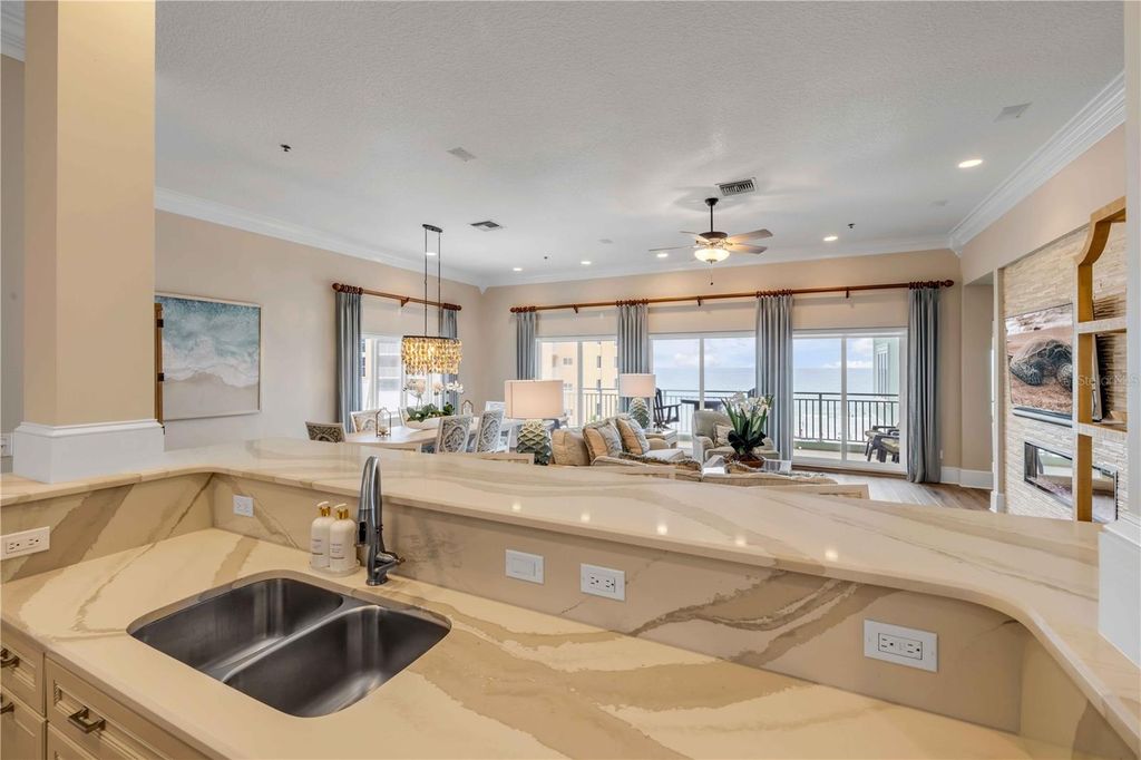 Image 6 of property listing at 423 S ATLANTIC AVENUE 301, New Smyrna Beach, FL 32169