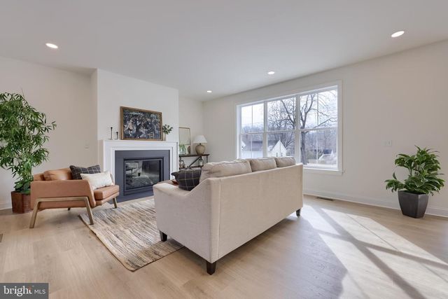 308 MEADIA AVE, Lancaster, PA 17602