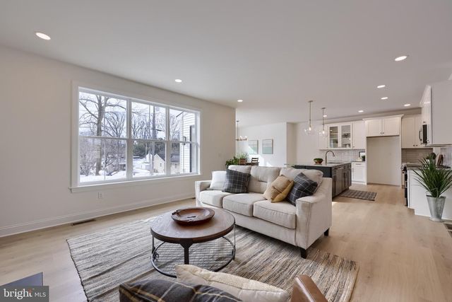 308 MEADIA AVE, Lancaster, PA 17602