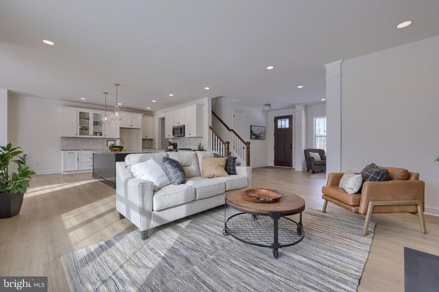 308 MEADIA AVE, Lancaster, PA 17602