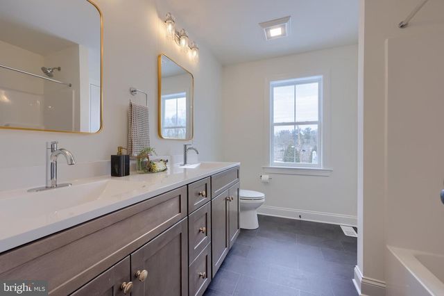 308 MEADIA AVE, Lancaster, PA 17602