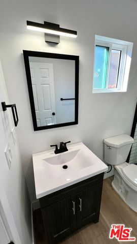 5527 W 83rd Street, Los Angeles, CA 90045
