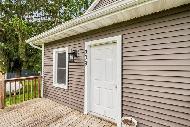 309 Cedar Street, Baraboo, WI 53913