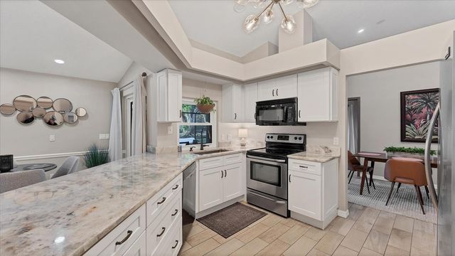 8706 11TH AVENUE PLACE NW, Bradenton, FL 34209