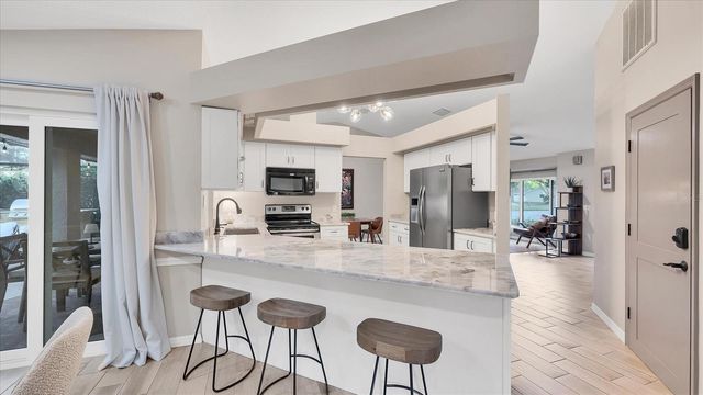 8706 11TH AVENUE PLACE NW, Bradenton, FL 34209