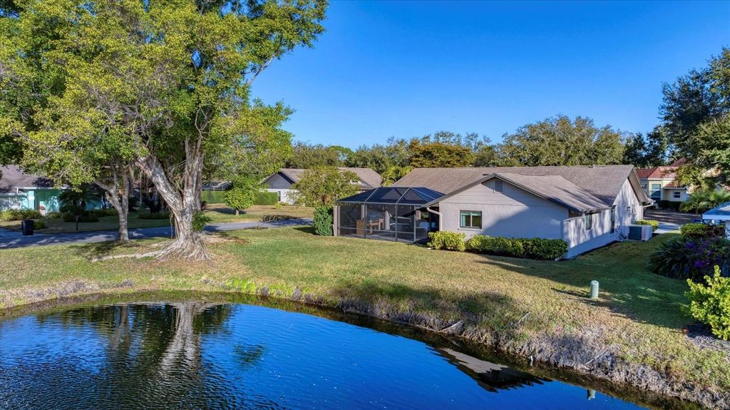 Image 35 of property listing at 8706 11TH AVENUE PLACE NW, Bradenton, FL 34209