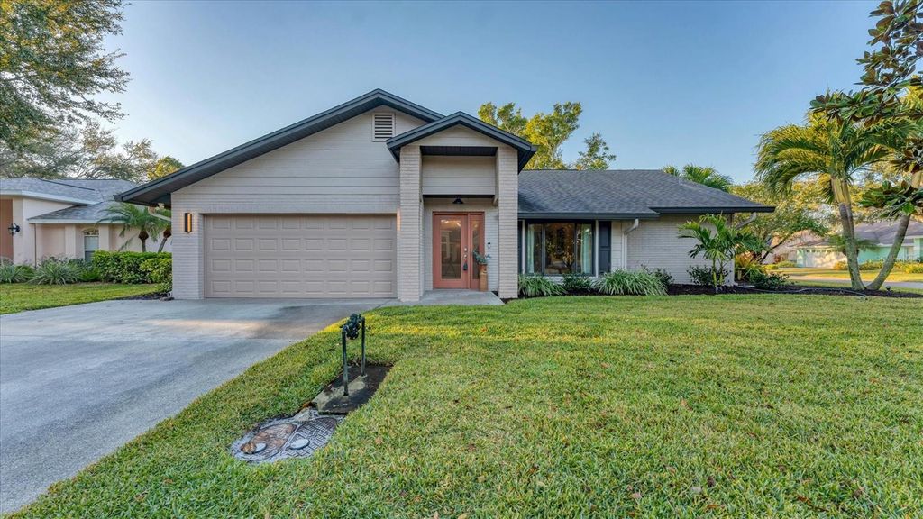 Image 42 of property listing at 8706 11TH AVENUE PLACE NW, Bradenton, FL 34209