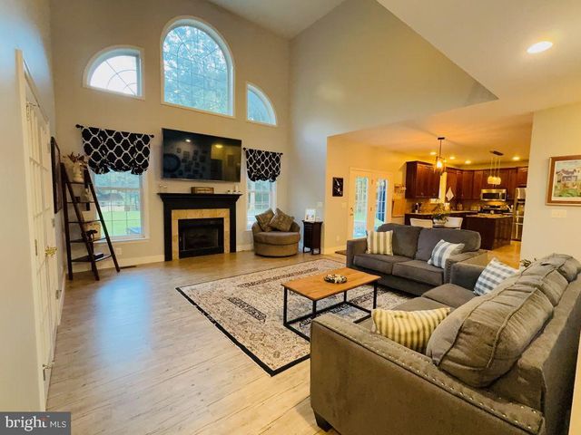 13611 PERIMETER DR, Fredericksburg, VA 22407