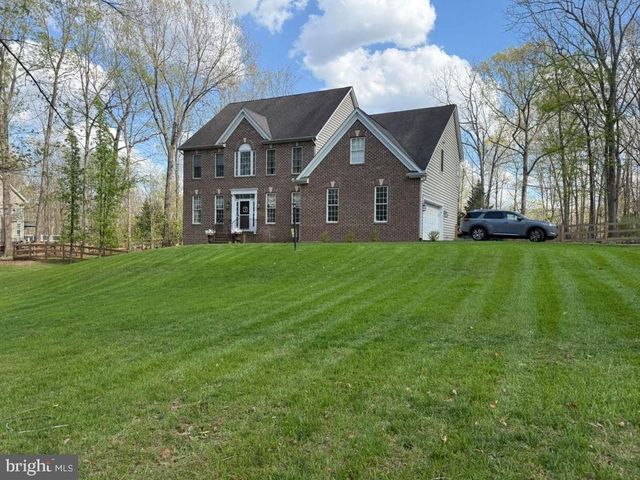 13611 PERIMETER DR, Fredericksburg, VA 22407