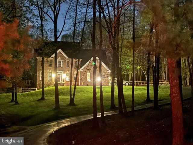 13611 PERIMETER DR, Fredericksburg, VA 22407