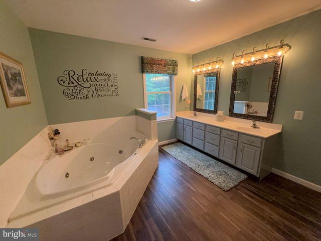 13611 PERIMETER DR, Fredericksburg, VA 22407