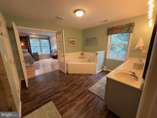 13611 PERIMETER DR, Fredericksburg, VA 22407