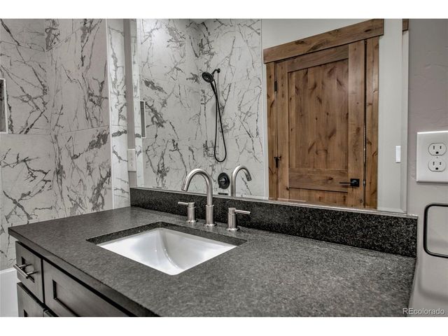 48 Mt Elbert Rd, Twin Lakes, CO 81251