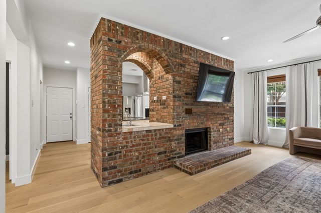 2902 Stonepointe, Mckinney, TX 75072